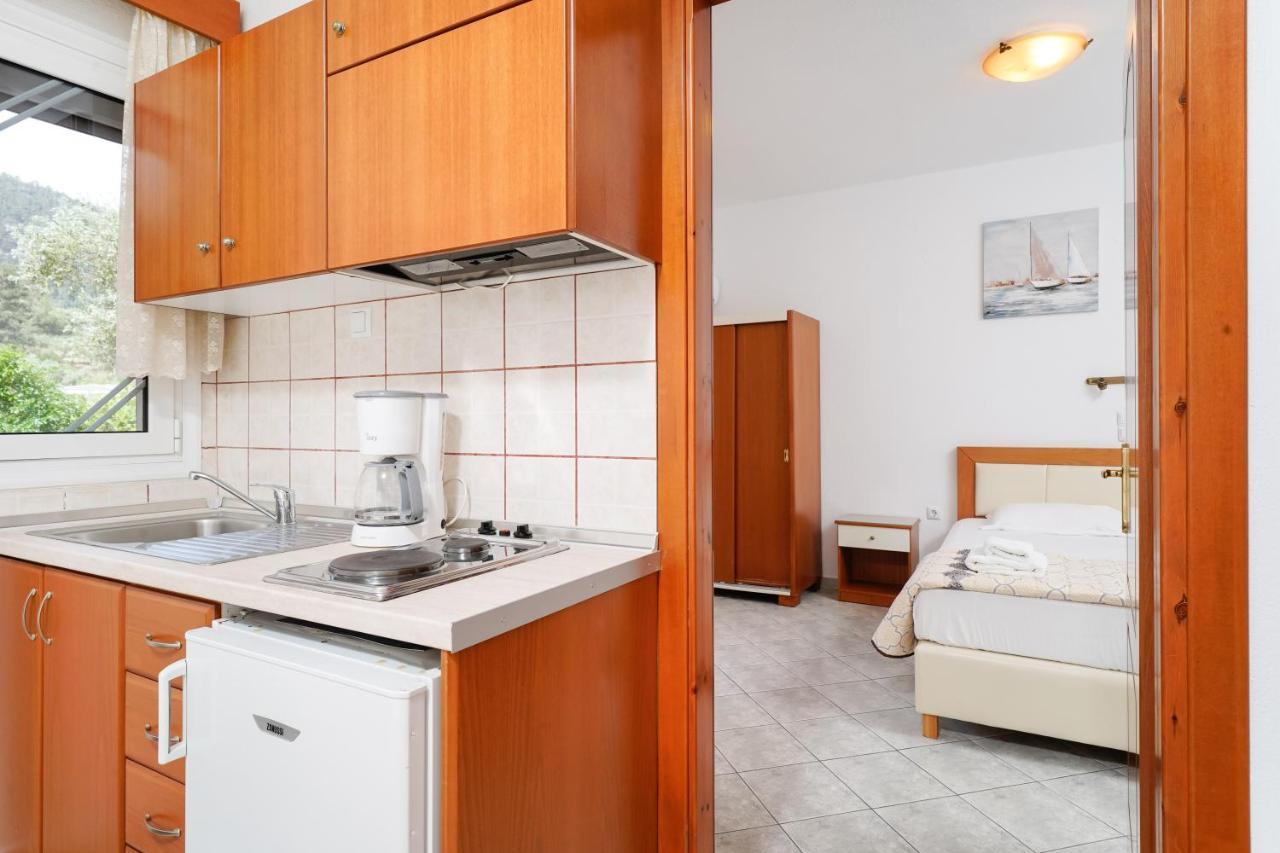 Apollonio Apartamento Chrysi Ammoudia Exterior foto